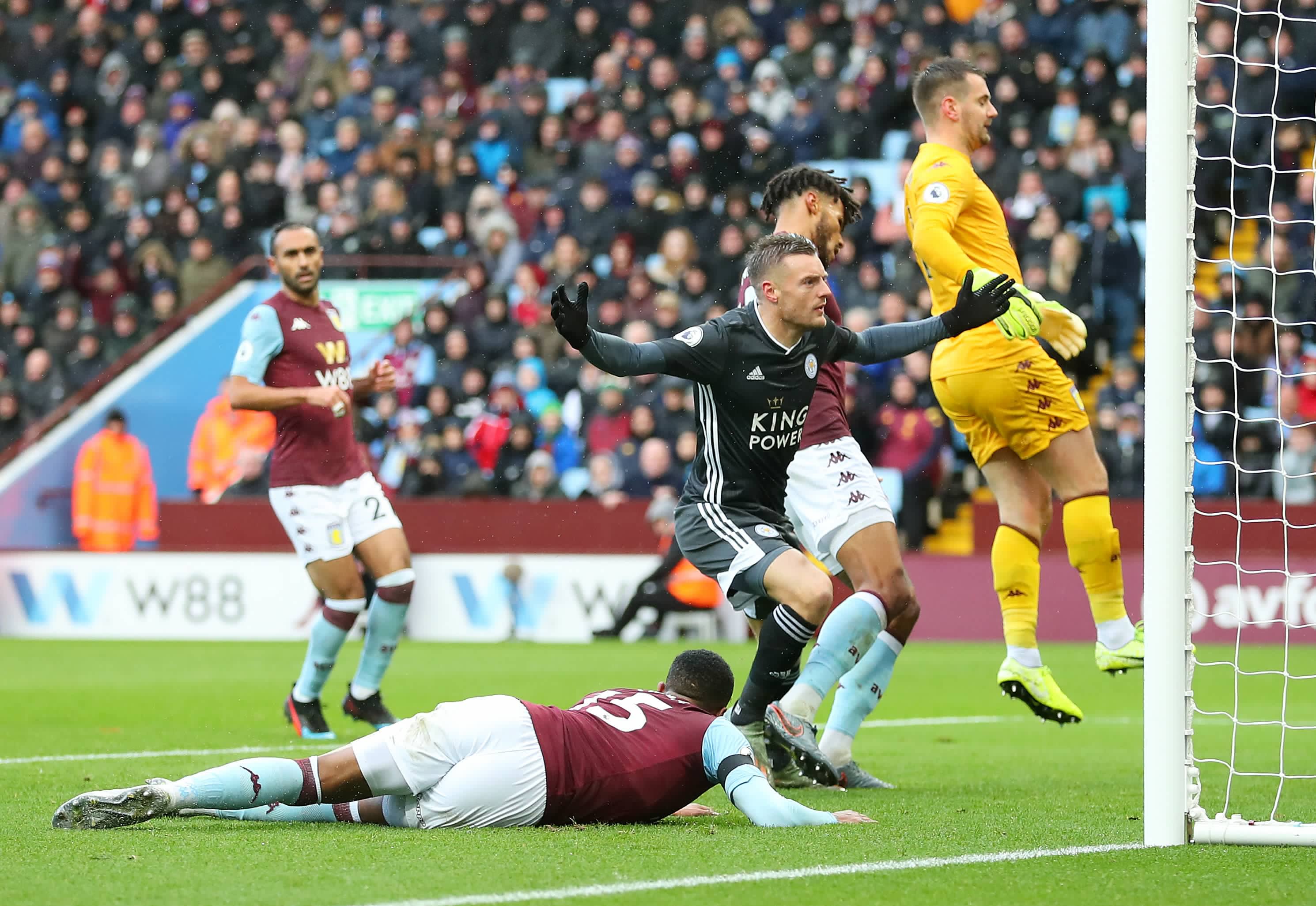 切尔西不急于让凯利曼复出，重要的是让球员恢复